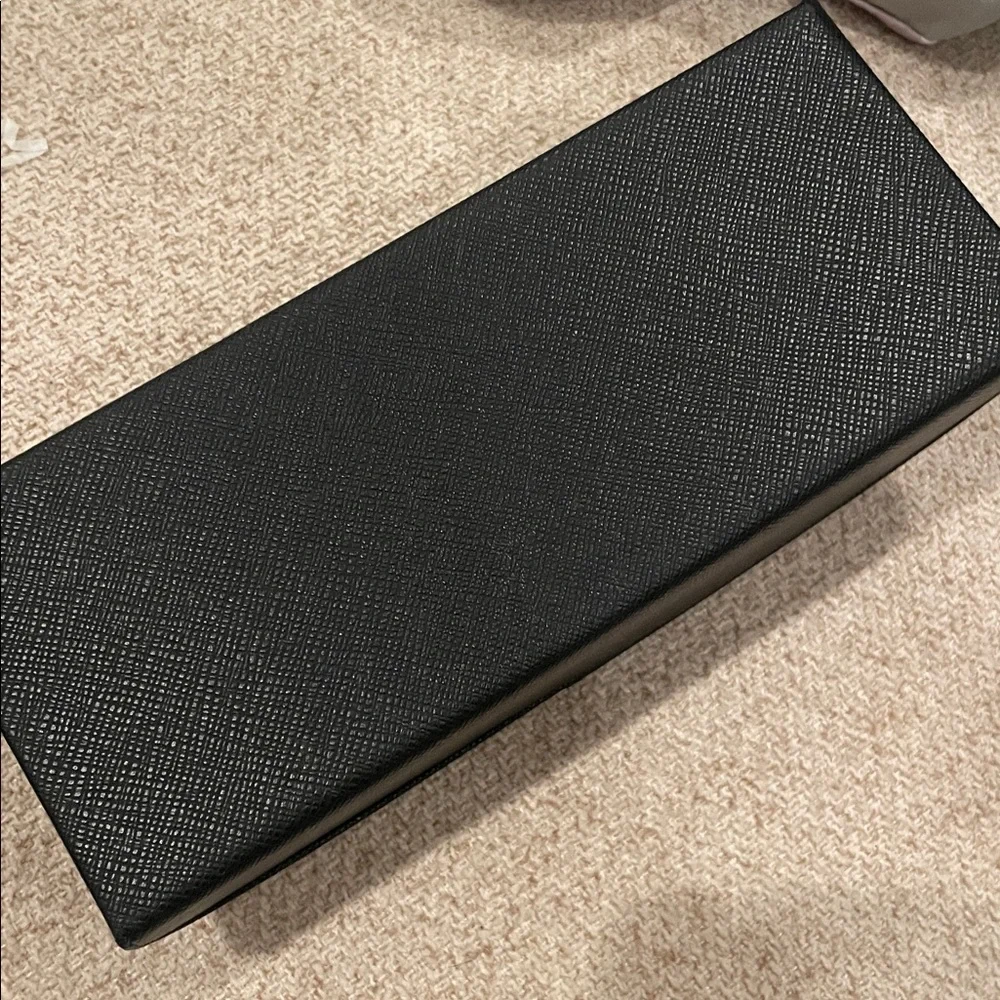 Prada sunglasses case - new no box - Picture 4 of 5